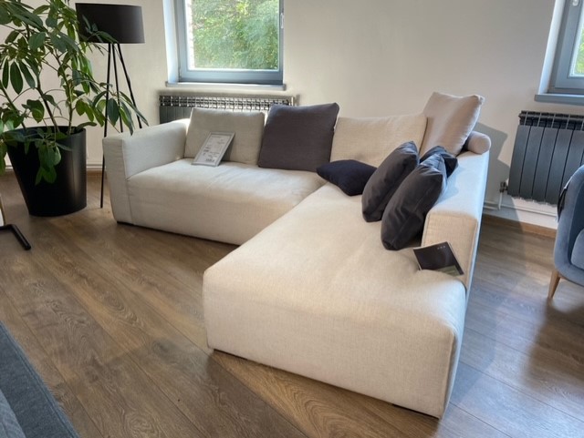Liam Element 126 Left + Divan Right 244×191 cm 5500 zł