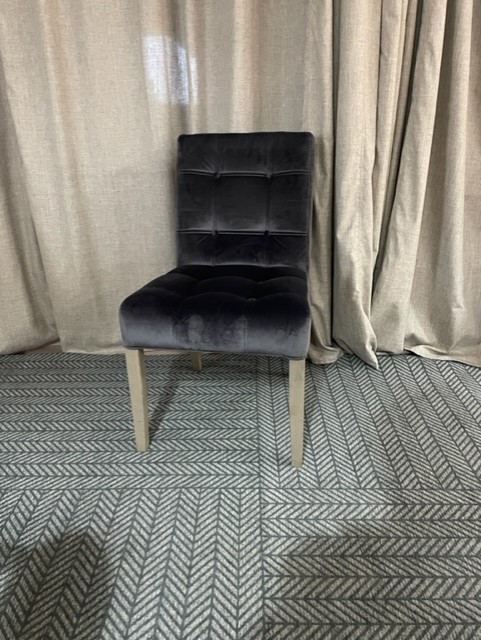 Krzesło Harlem