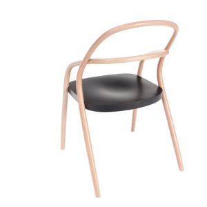 002 – krzesło z podłokietnikami z kolekcji TON