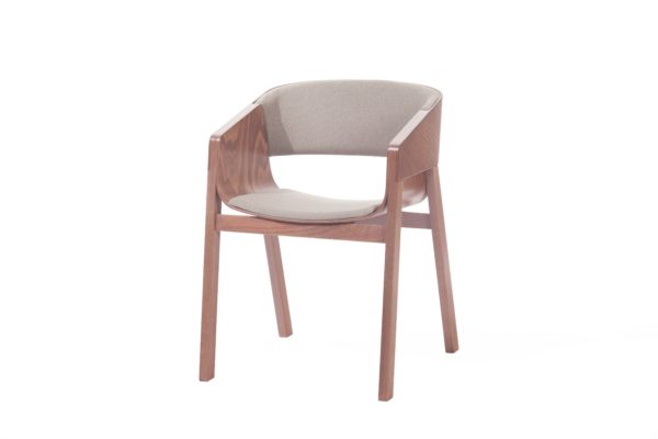 Merano – krzesło z podłokietnikami z kolekcji TON