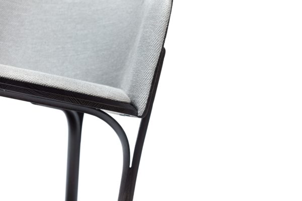 Split - krzesło z podłokietnikami z kolekcji TON