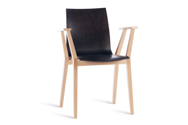 Stockholm – krzesło z podłokietnikami z kolekcji TON